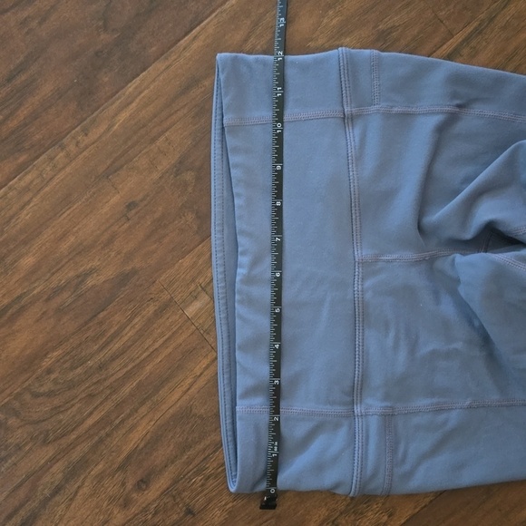 Athleta XS Gray Leggings - Picture 5 of 6